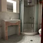 Apija * Xilókasztro